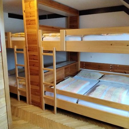 Accommodation And Restaurant Tia Церклье-на-Гореньскем Экстерьер фото